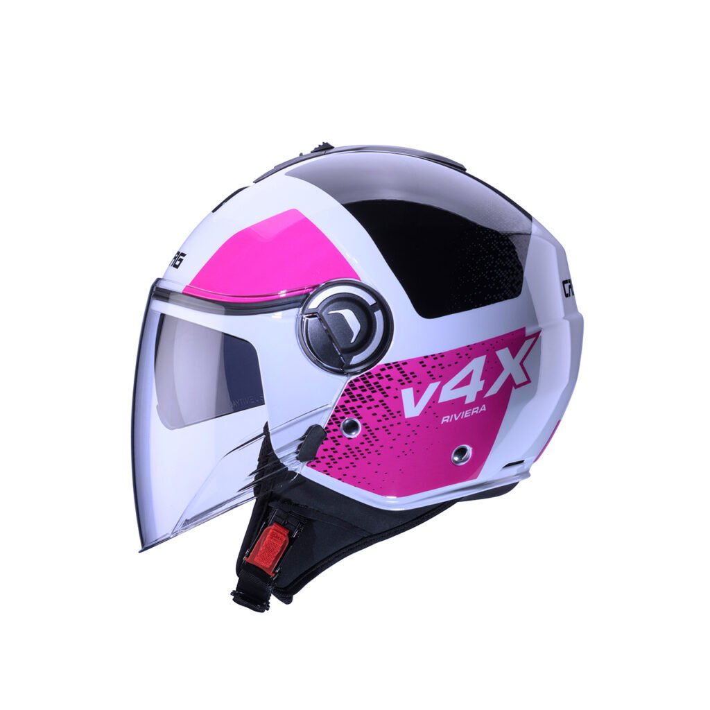 A rider navigating city traffic while wearing the Caberg Riviera V4 X, highlighting its wide field of view.