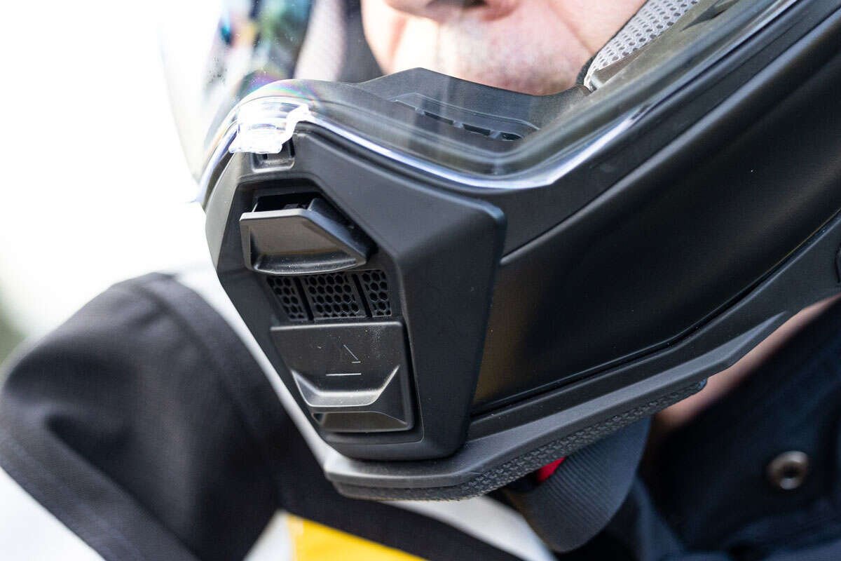Detail view of the multi-ventilation system, showing the chin and brow intakes on the Aventuro Carbon Pro.
