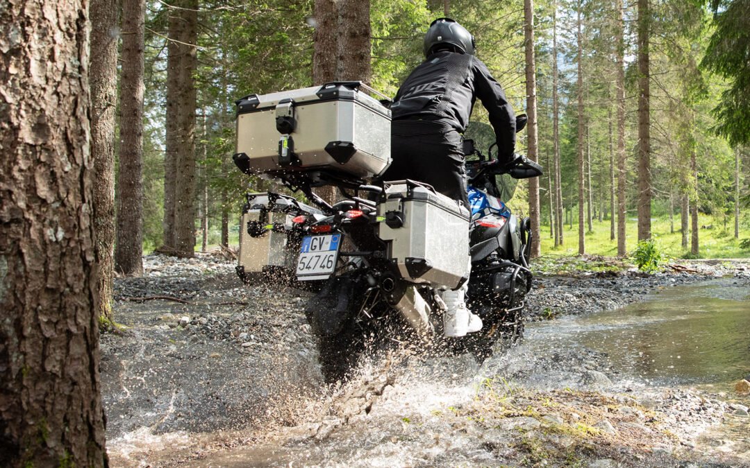GIVI Trekker Outback EVO Review: Engineering a New Benchmark for Adventure Luggage